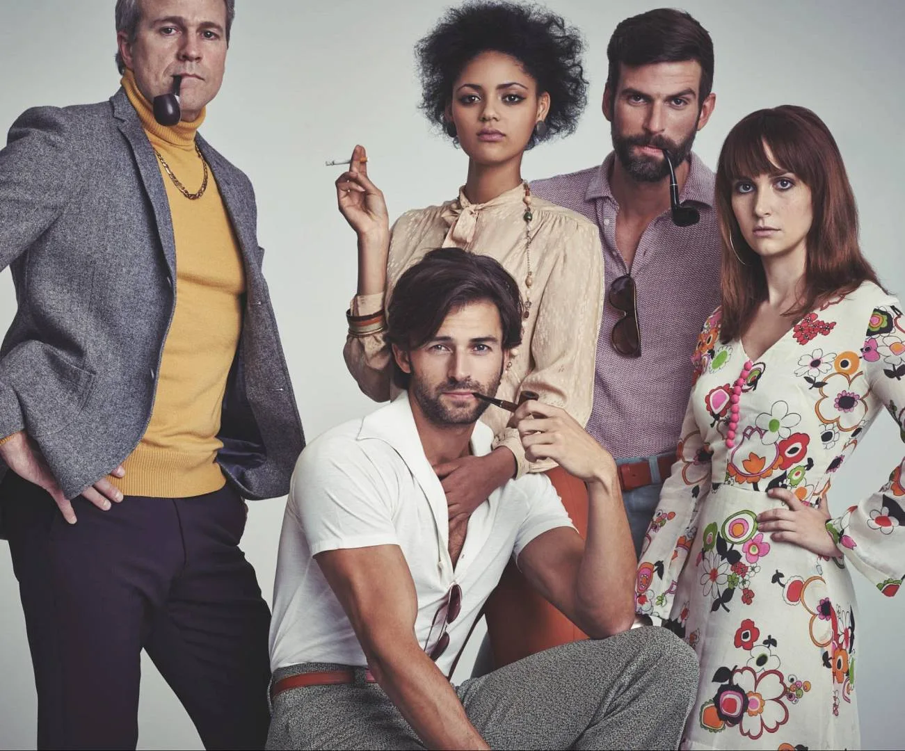 Moda retro wraca do łask: jak wykorzystać trendy z przeszłości na współczesnych imprezach?