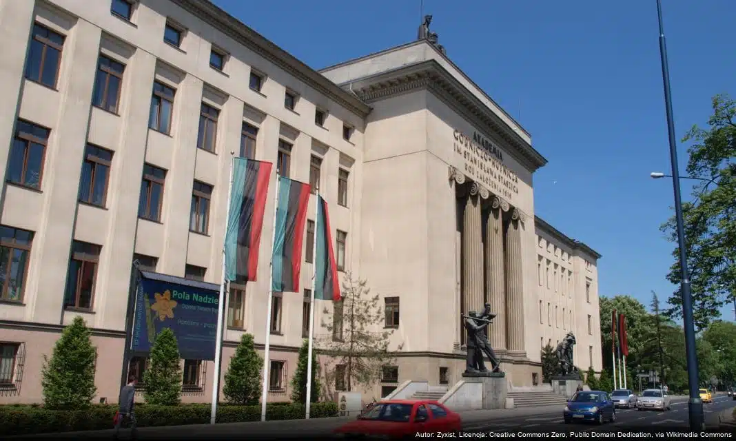 Nowe życie neonu „Bar mleczny” w Bieńczycach