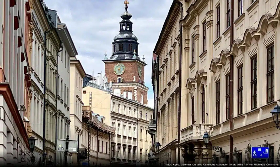 Prezydent Krakowa w rozmowach z mieszkańcami Kazimierza