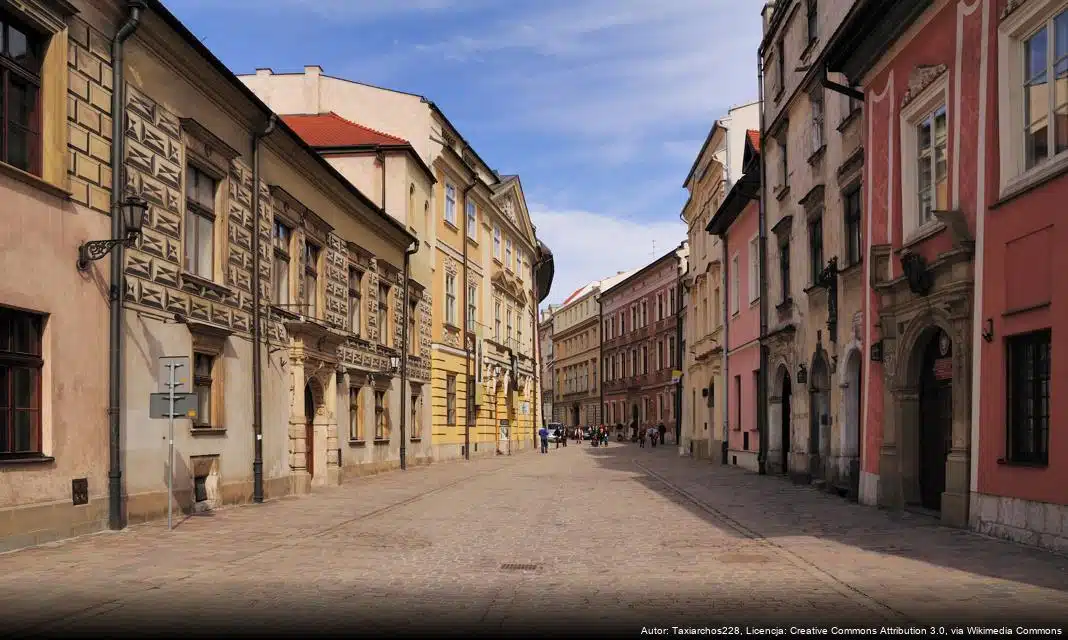 Prezydent Krakowa rozmawia z mieszkańcami Kazimierza na temat inwestycji